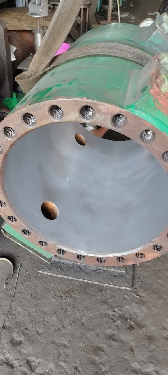 Tìm hiểu về Xi Mạ Crom 12 Xả bỏ lớp mạ crom cũ và phục hồi nòng xi lanh thủy lực D480 bằng xi mạ crom cứng tại Thủy Lực Sài Gòn cho nhà máy xi măng Cambodia
