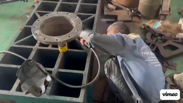 Sửa chữa máy ép thuỷ lực 11 Gia công hàn mặt bích xi lanh